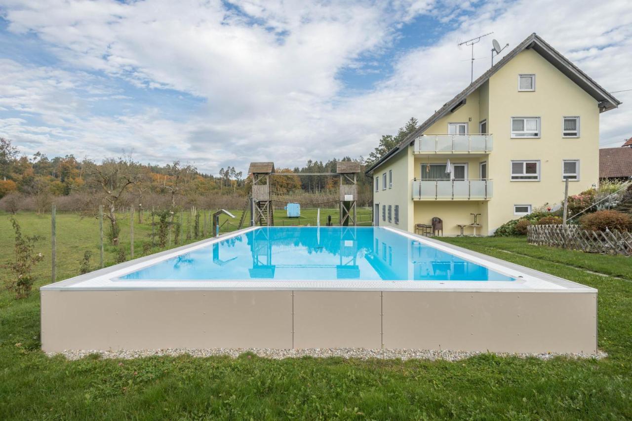 Apartmán Zapfs Bauernhof Stiefmuetterchen Tettnang Exteriér fotografie